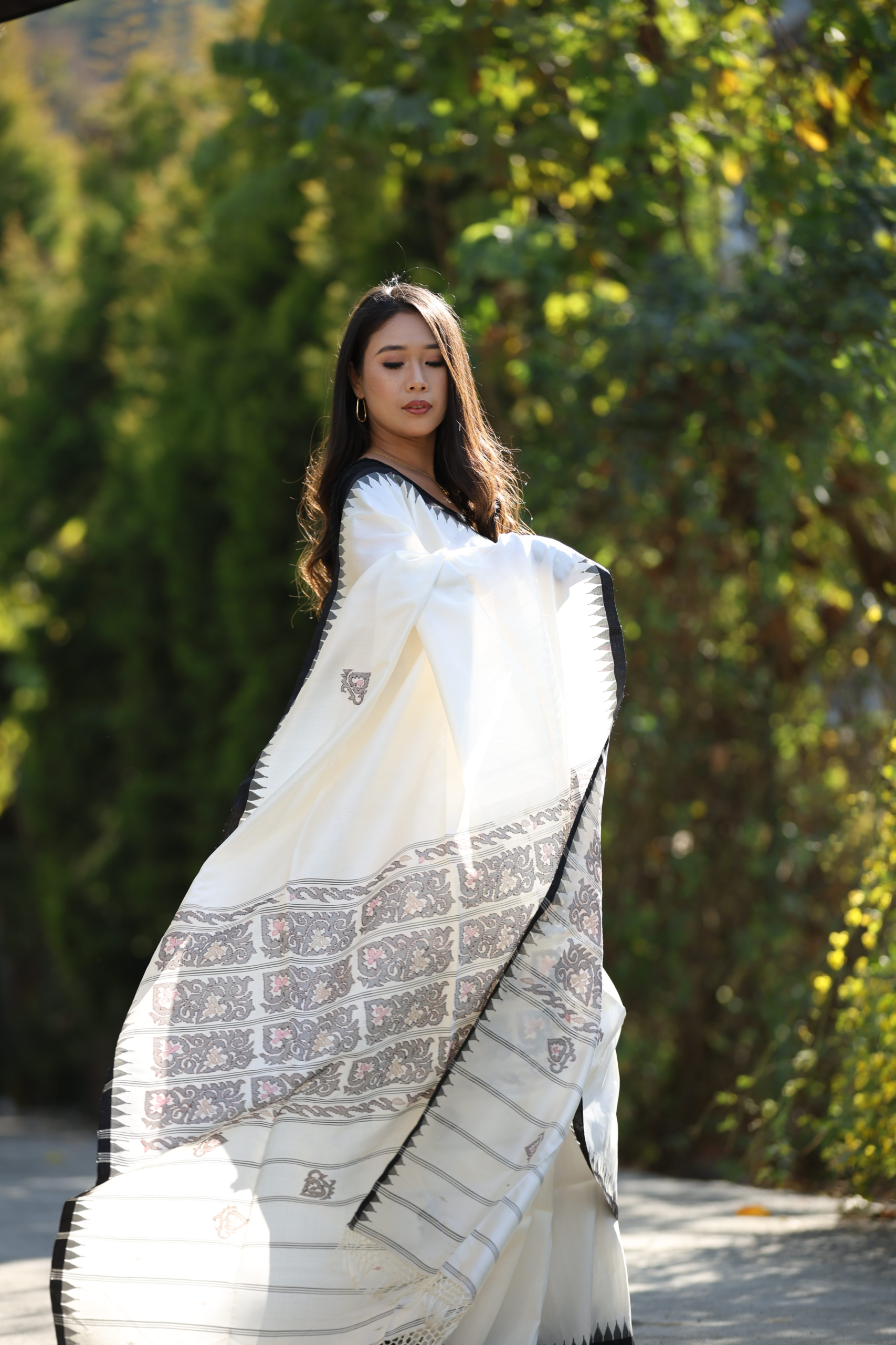 Classic White & Black Moirangphee Mulberry Silk Saree