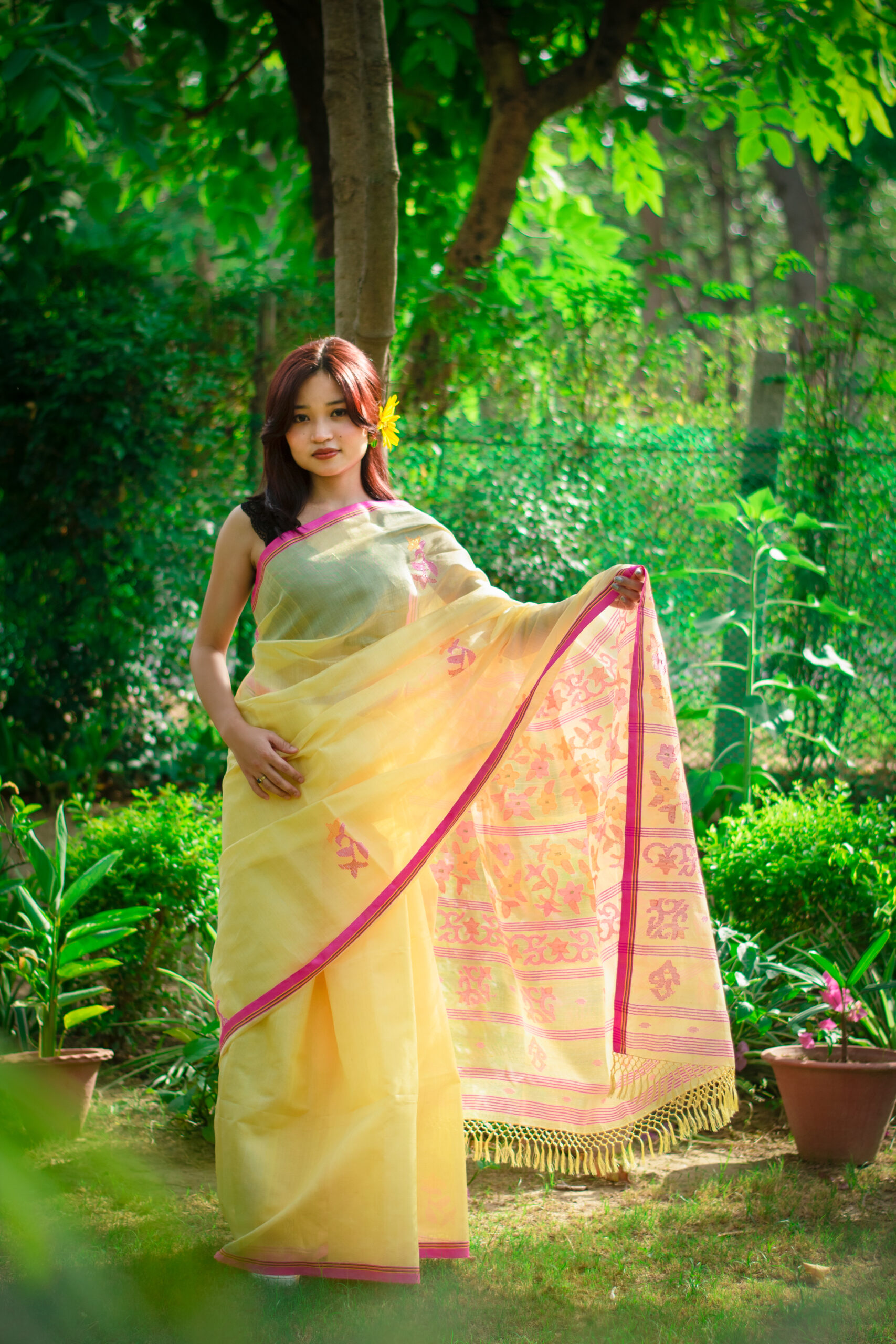 Elegant Sand Gold Pure Mulberry Silk Saree – Pink Border Edition - Image 2