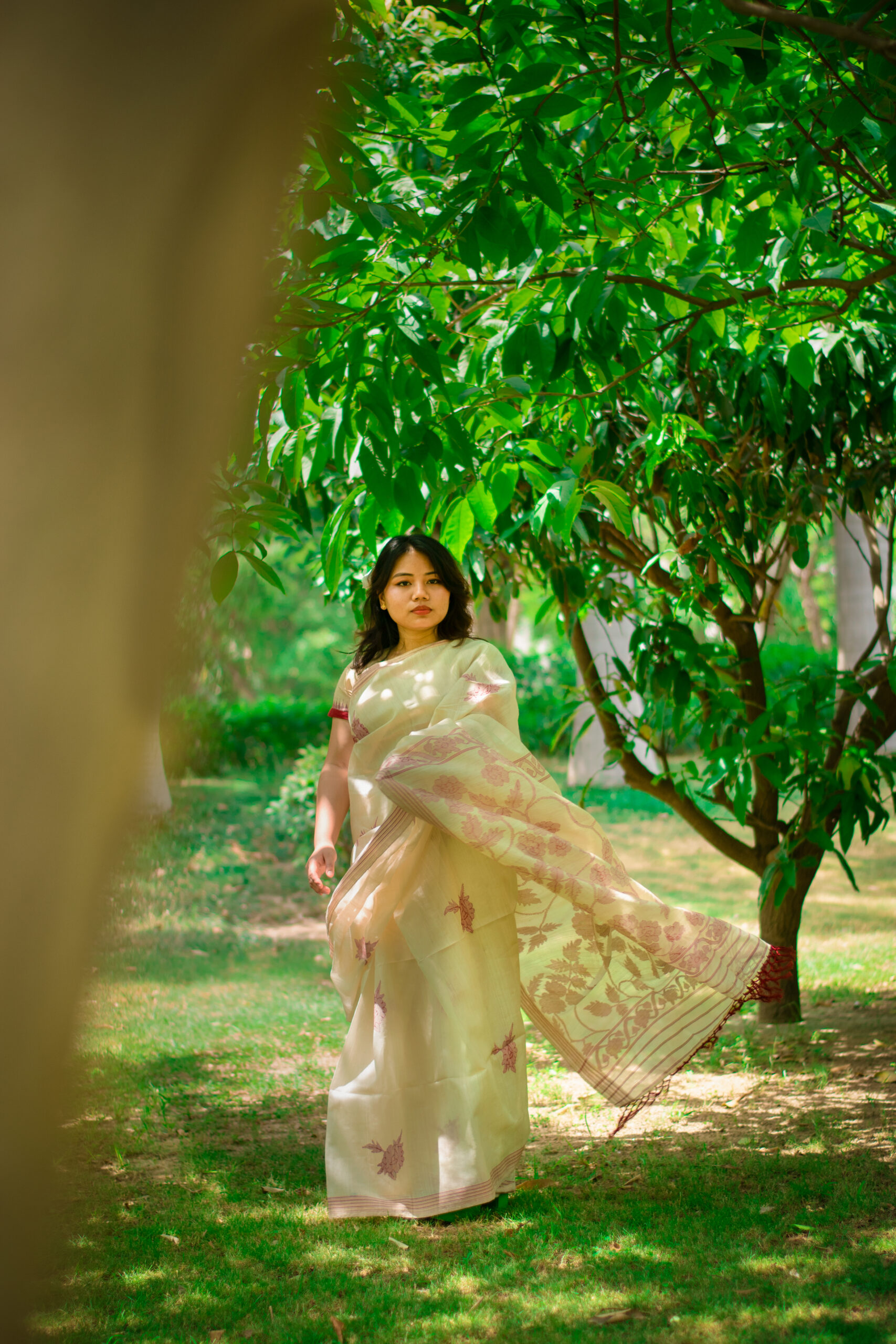 Handwoven Natural Tussar Silk Saree with red Floral Motifs