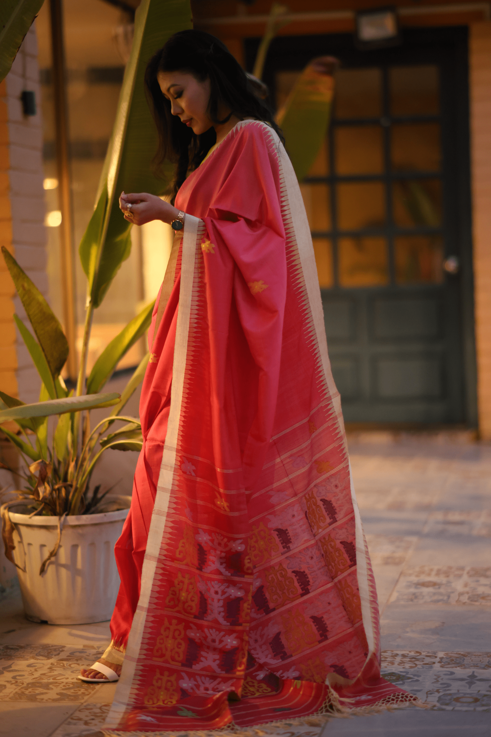 Handcrafted Rosy Pink Mulberry Silk Saree with Gold Border - Image 2
