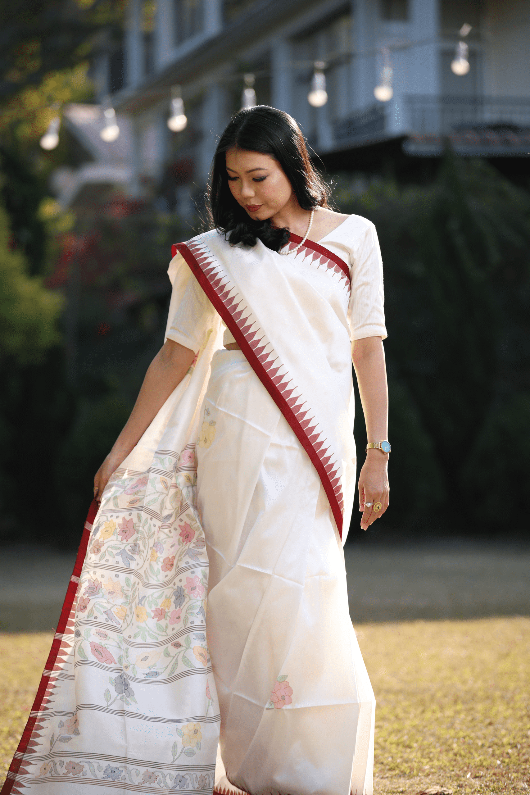 White Mulberry Silk Saree with Regal Dark Red Moirangphee Border - Image 2