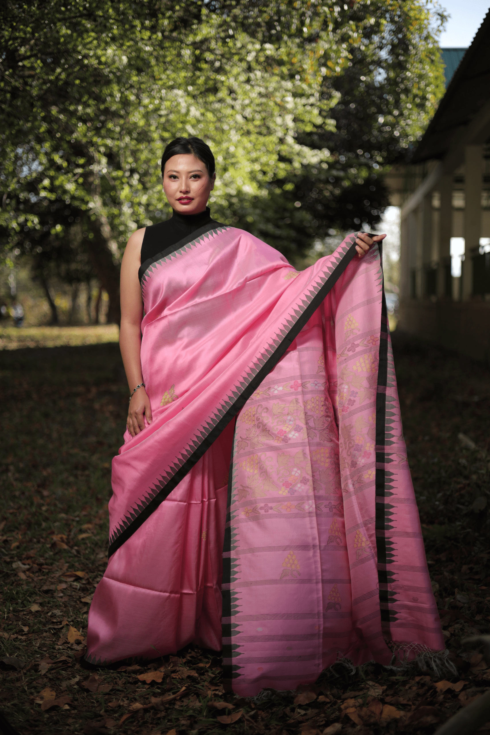 Rosé Dusk Moirangphee – Mulberry Silk Saree in Pink & Charcoal Grey
