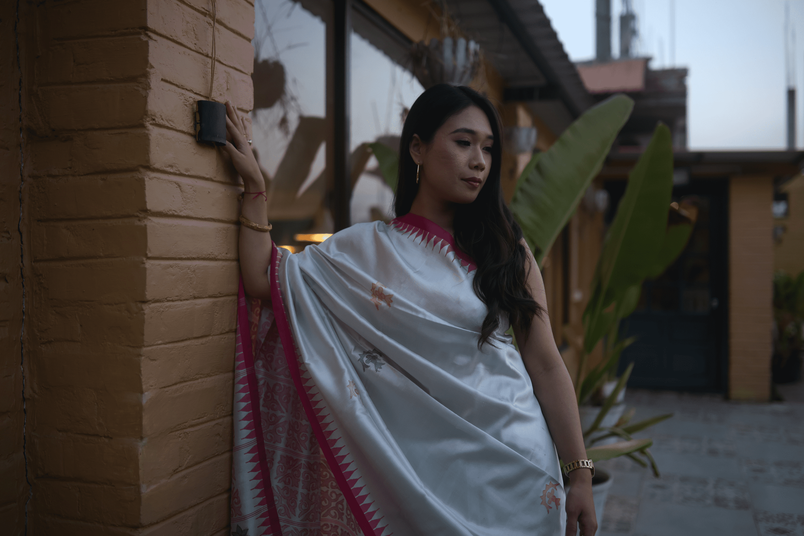 Lustrous Mulberry Soft Silk Saree in Pink and Soft Green - Image 2