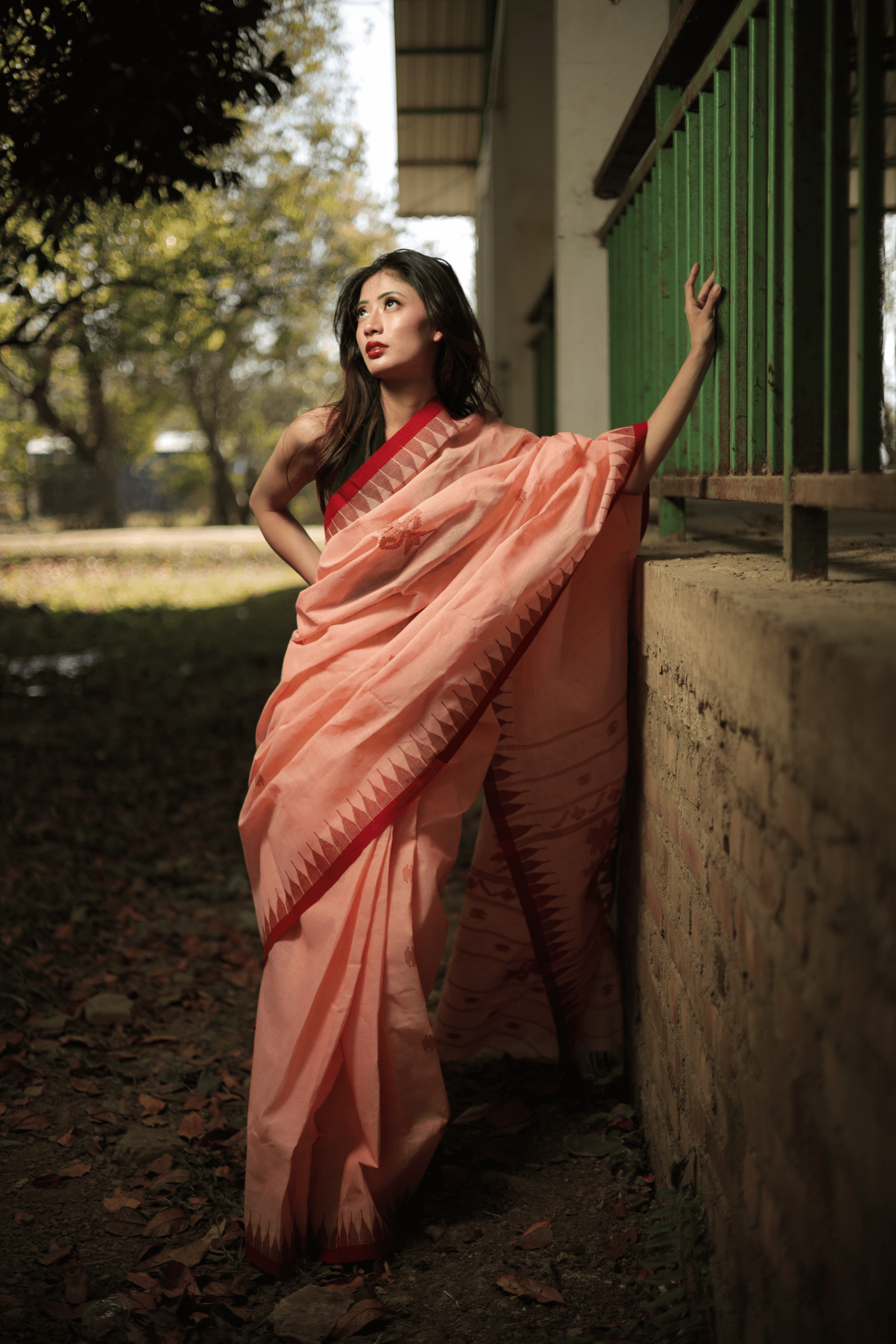 Classic Apricot Peach Pure Cotton Saree with Rich Rust Red Border - Image 2