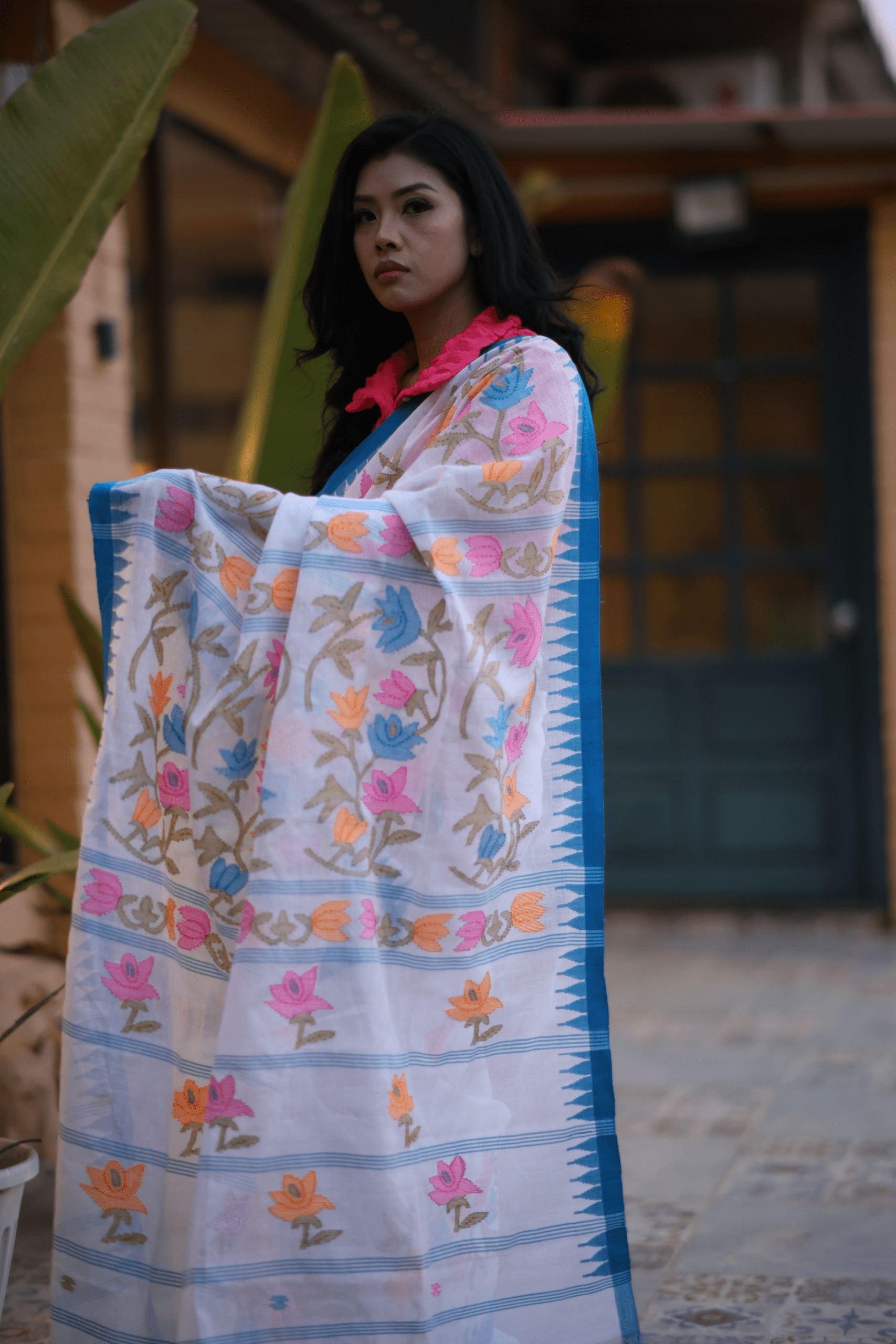 Graceful White Wangkhei Saree in Pure Cotton with Blue Border - Image 3