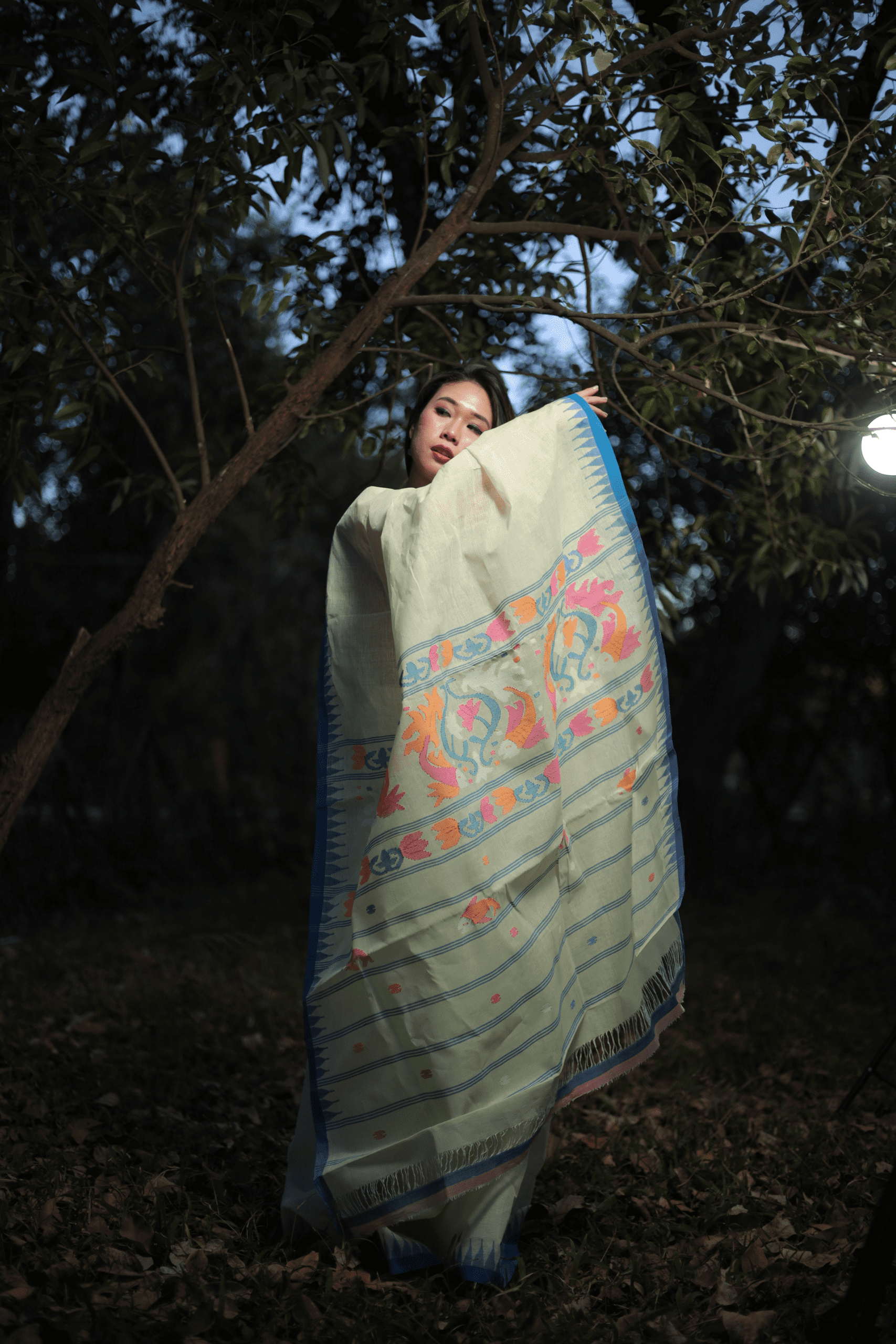 Pure Cotton Wangkhei Saree in Soft Lime Green with Blue Border - Image 2