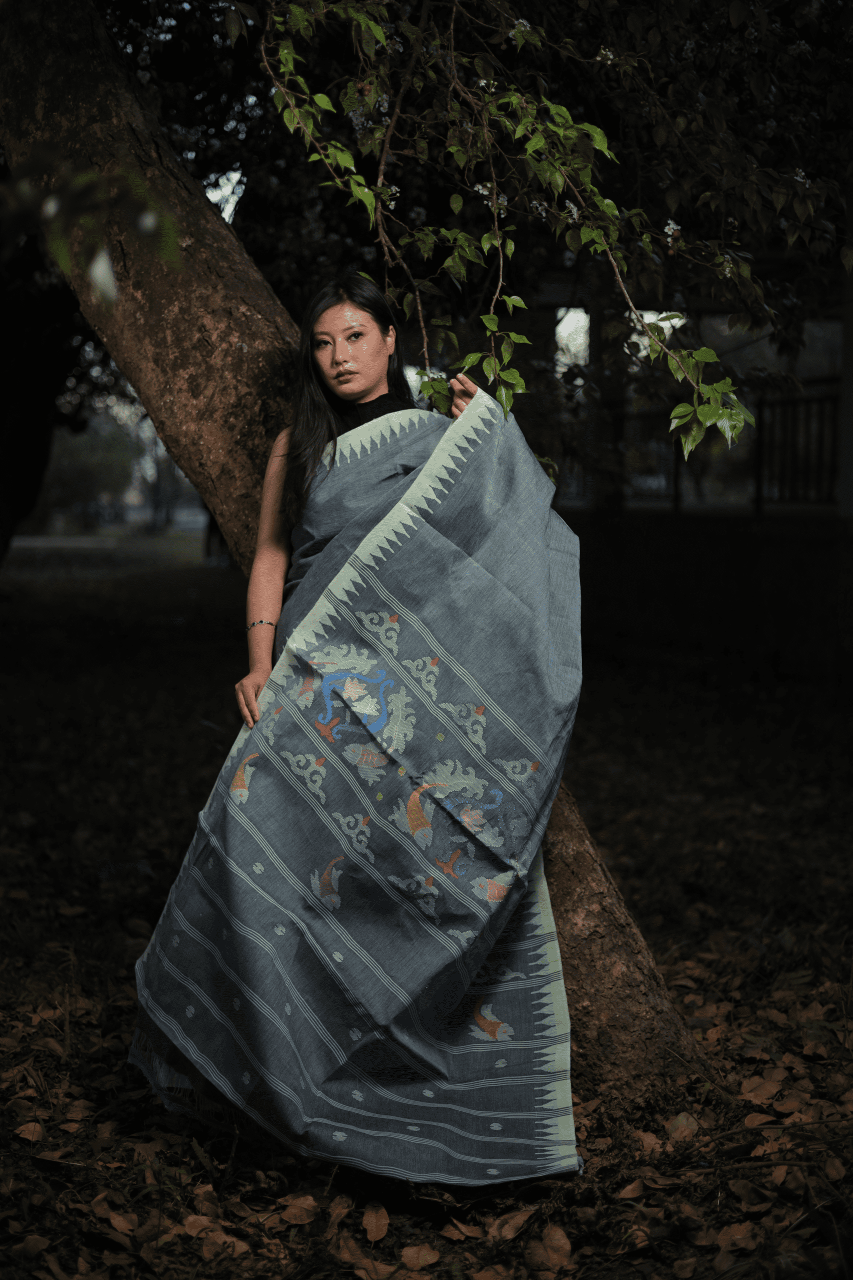 Elegant Grey Pure Cotton Wangkhei Saree with Fresh Green Border - Image 3
