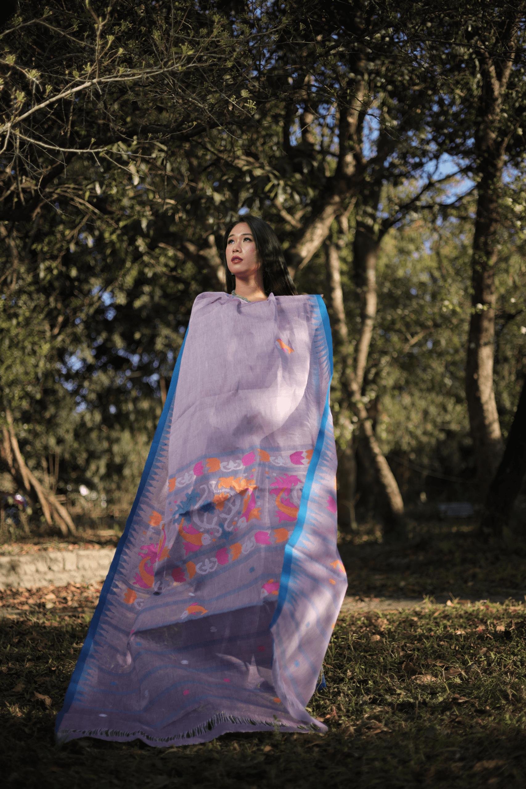 Muted Lavender Pink Wangkhei Cotton Saree with Bold Blue Border - Image 2