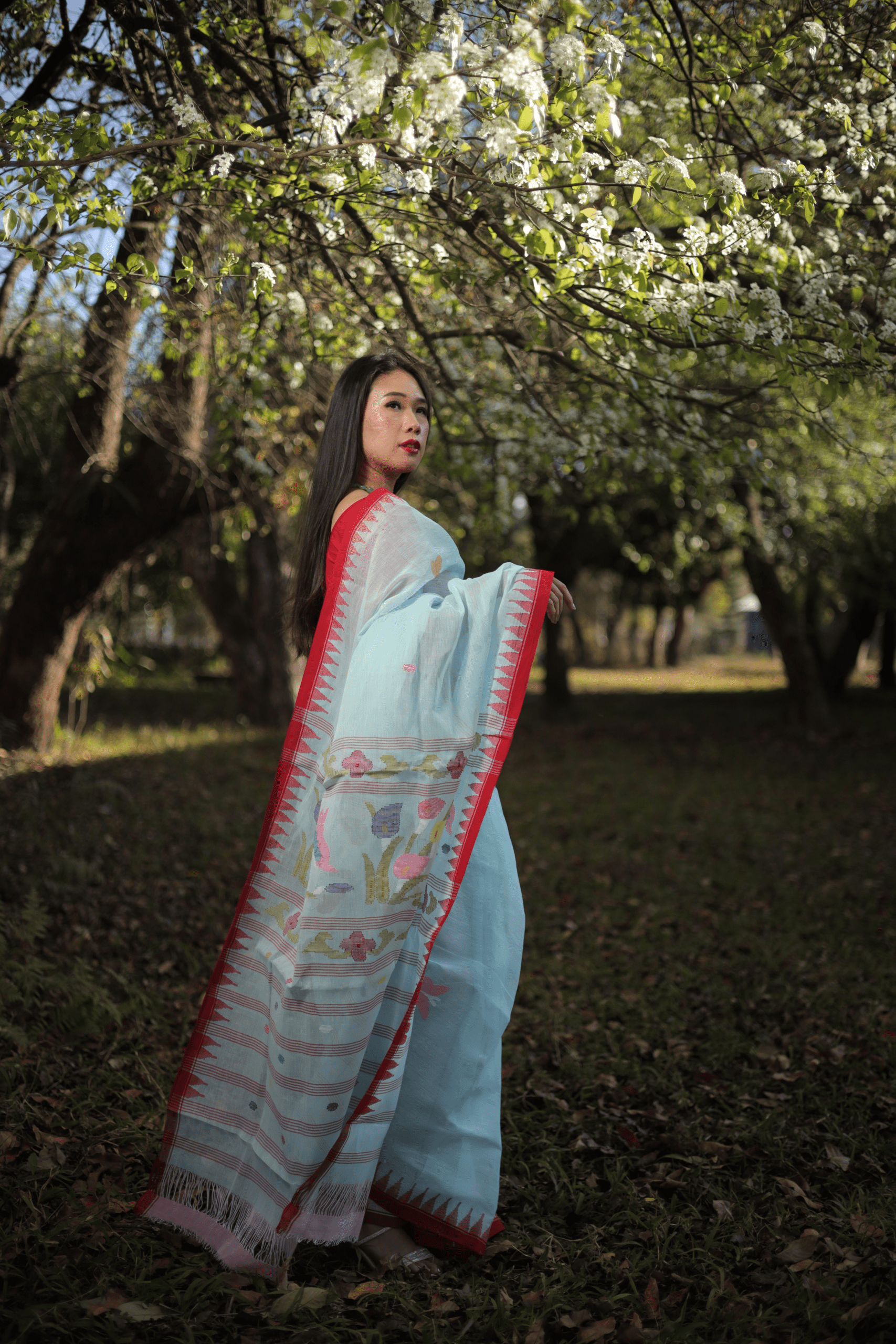 Ice Blue Handloom Cotton Saree with Vibrant Red Moirangphee Border - Image 3